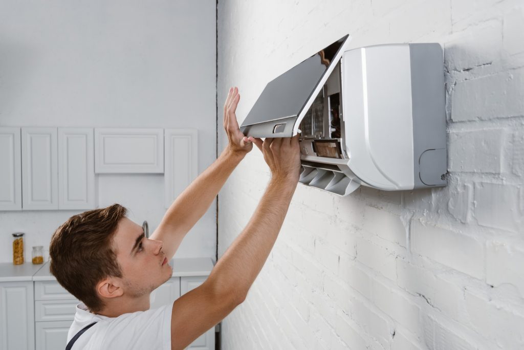 The Roles and Responsibilities of HVAC Installers